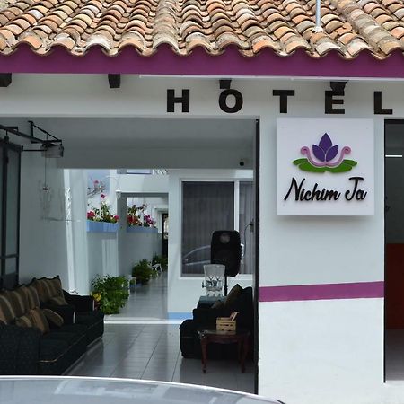 Hotel Nichim Ja Comitan de Dominguez Eksteriør billede