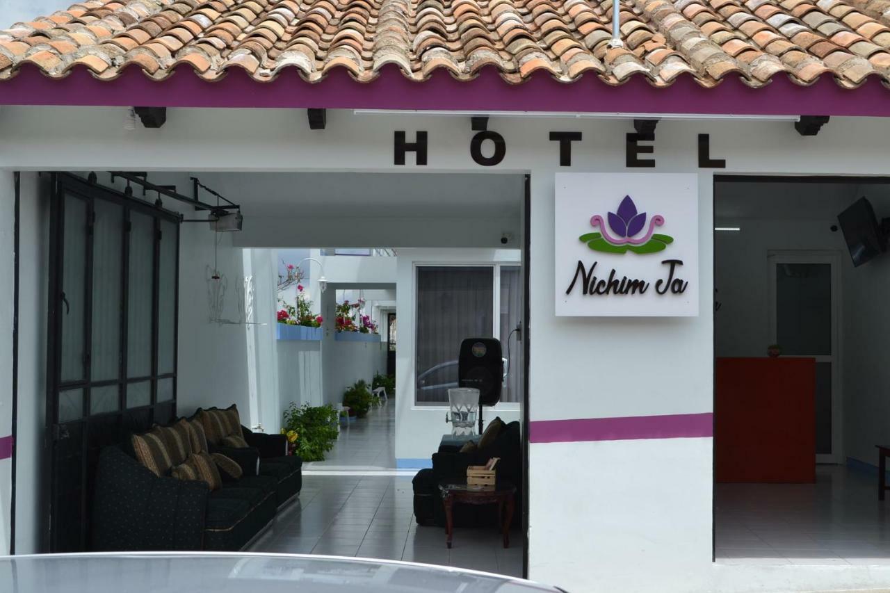 Hotel Nichim Ja Comitan de Dominguez Eksteriør billede